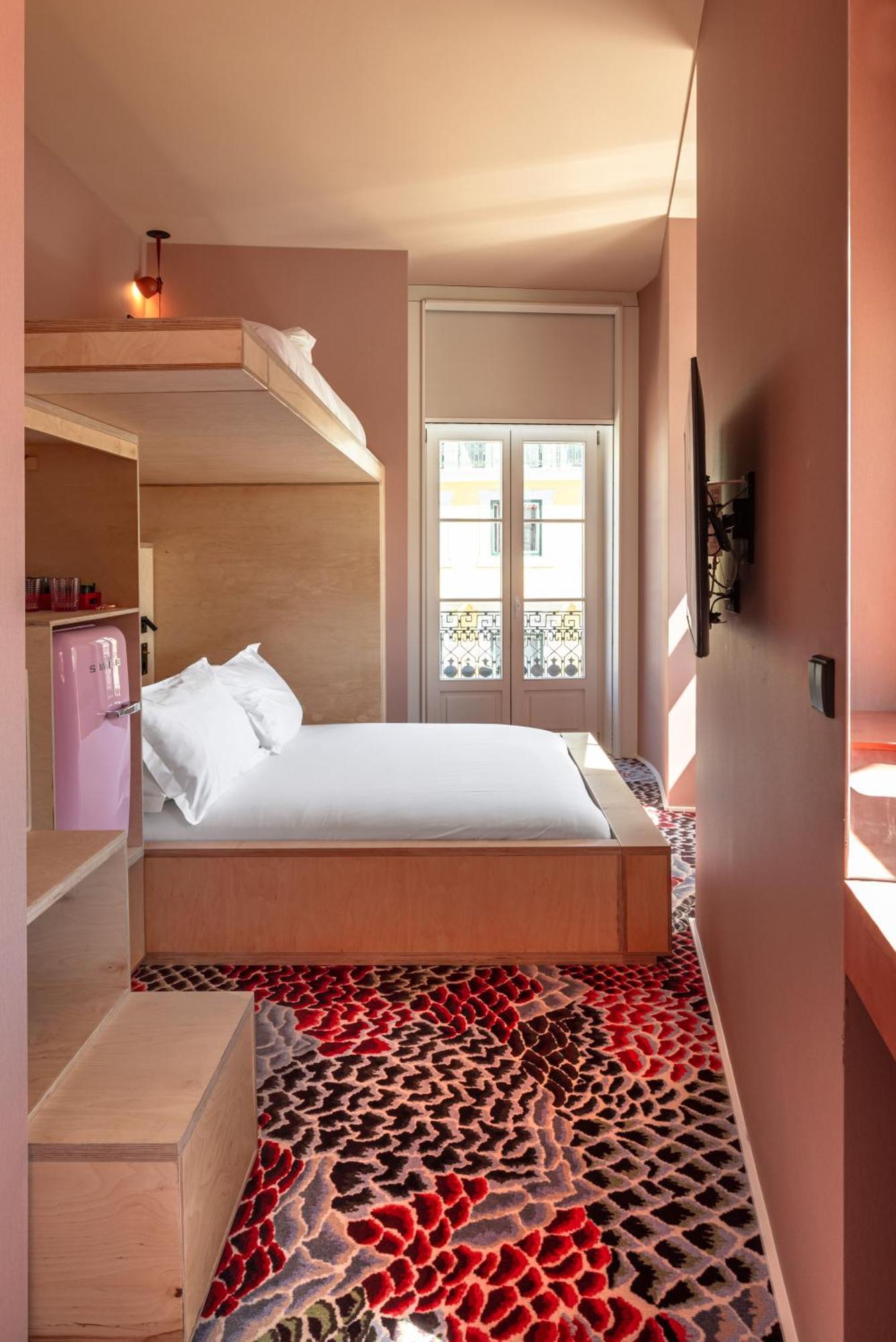 Independente Bica Hotel Lisbon Exterior photo