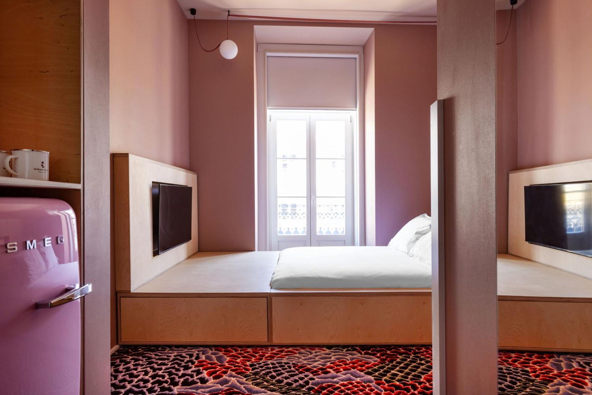 Independente Bica Hotel Lisbon Exterior photo