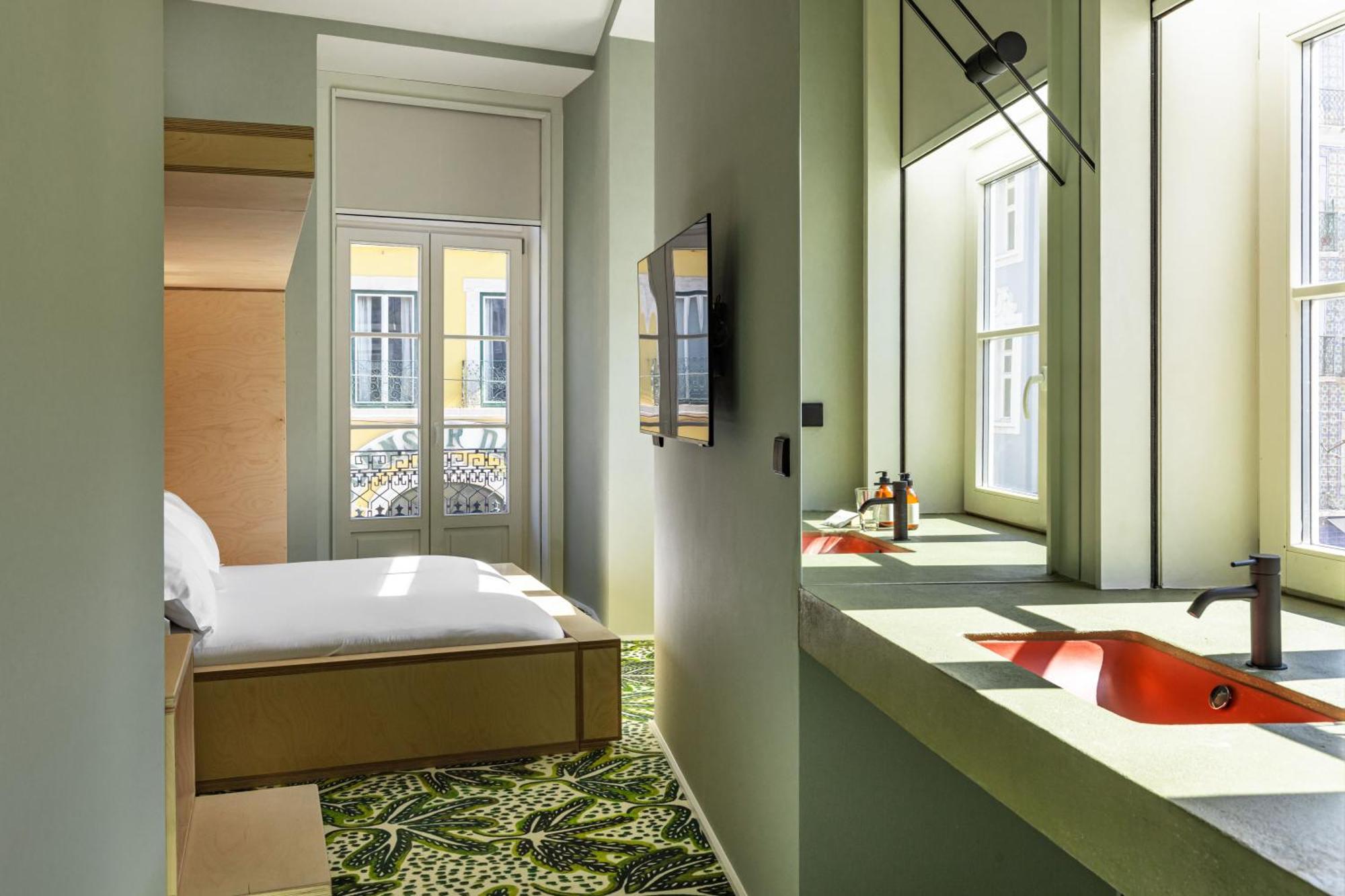 Independente Bica Hotel Lisbon Exterior photo
