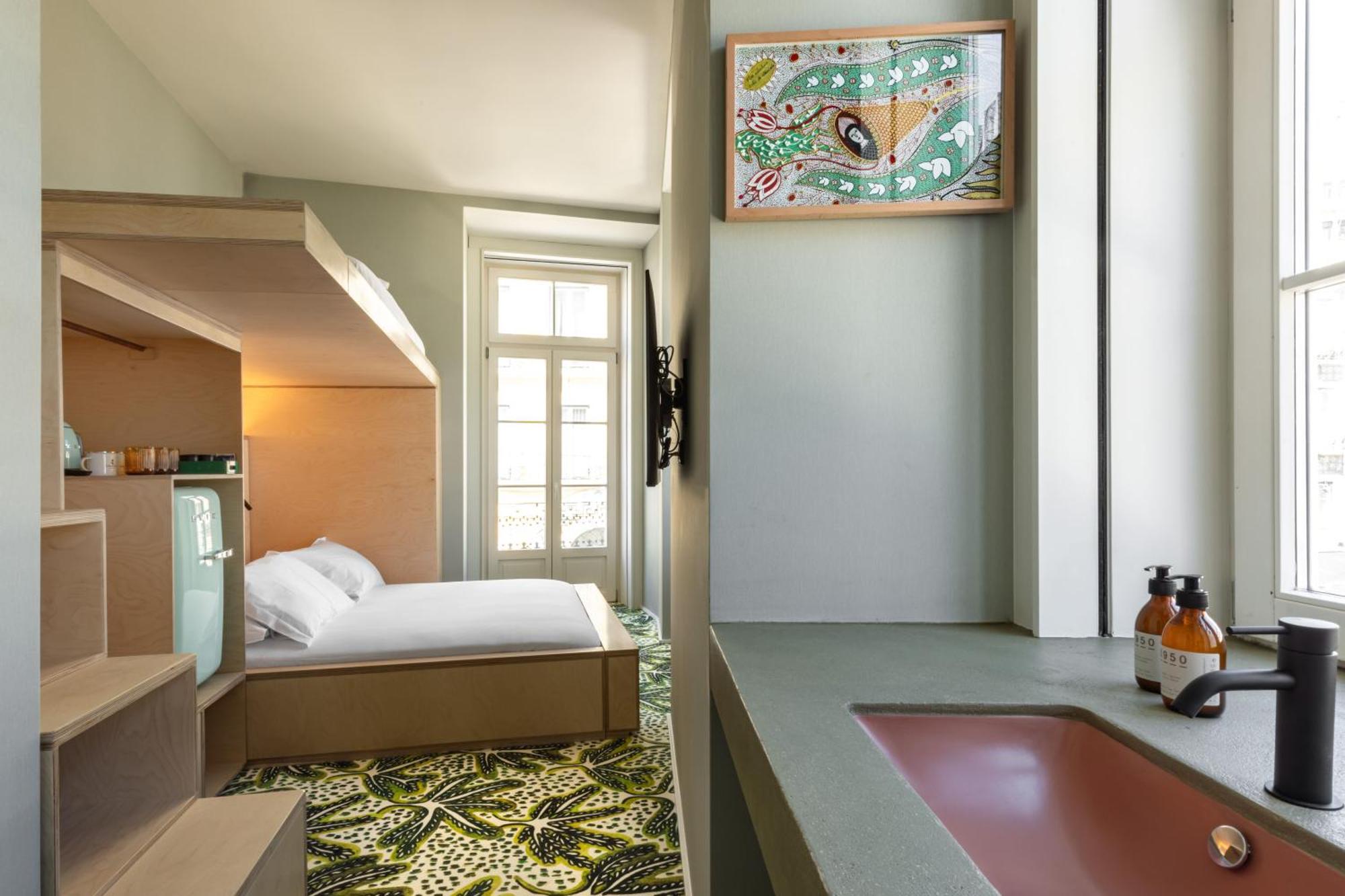 Independente Bica Hotel Lisbon Exterior photo